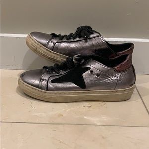 Steve Madden sneakers